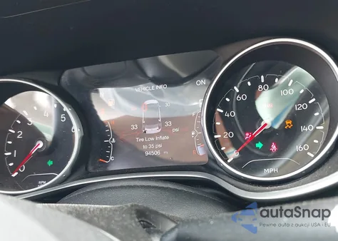 2019 Jeep Compass Latitude 4X4 from USA, damaged, VIN 3C4NJDBB6KT601993